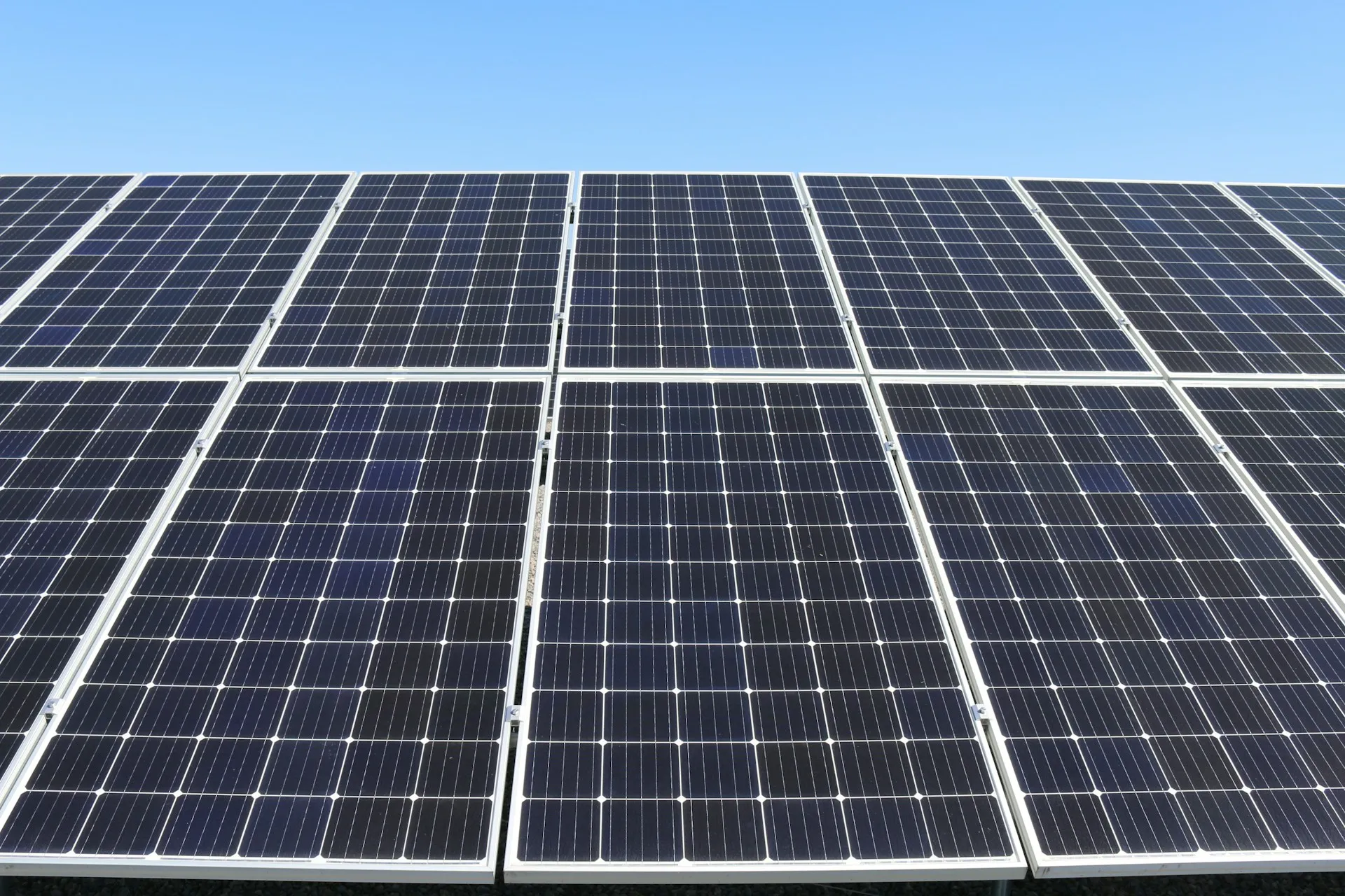 Exploring The Potential Of Energy Storage Solutions For Solar Systems | Hans Energy Systems